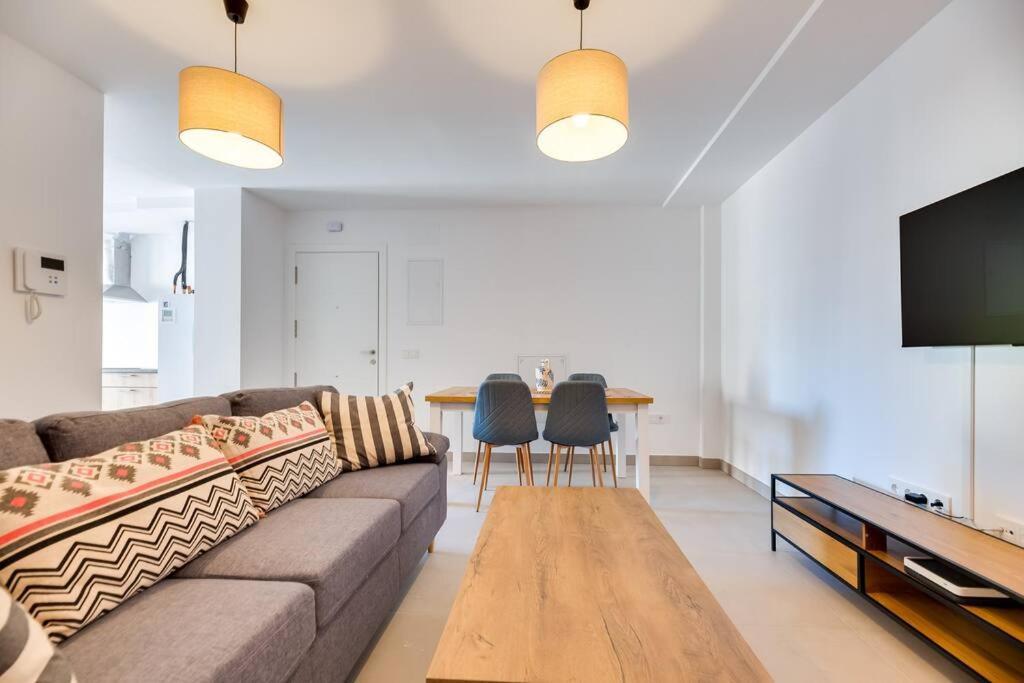 Lxr Lombok 2Hab Junto Al Mar Apartment Фуeнхирола Екстериор снимка