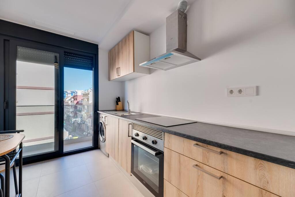 Lxr Lombok 2Hab Junto Al Mar Apartment Фуeнхирола Екстериор снимка